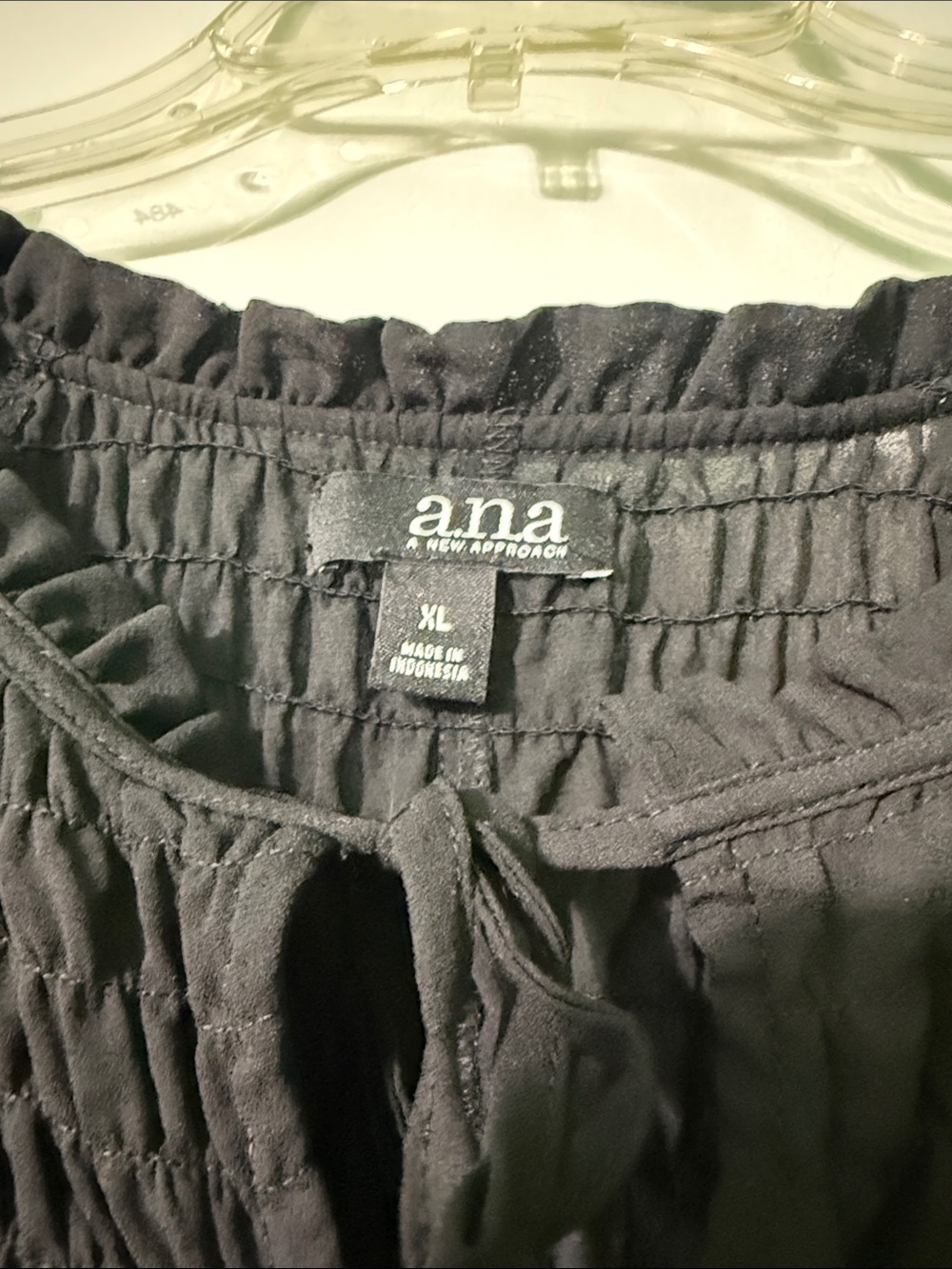 a.n.a XL Black Smocked Peasant Top - Picture 2 of 6
